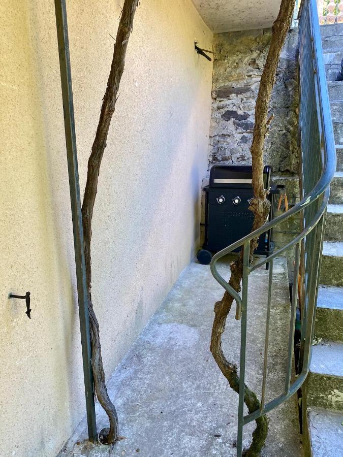 Maison Les Pieds Dans L'Eau Villefort  Zewnętrze zdjęcie